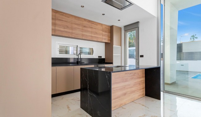 Resale - Villa - Torrevieja - Los Balcones