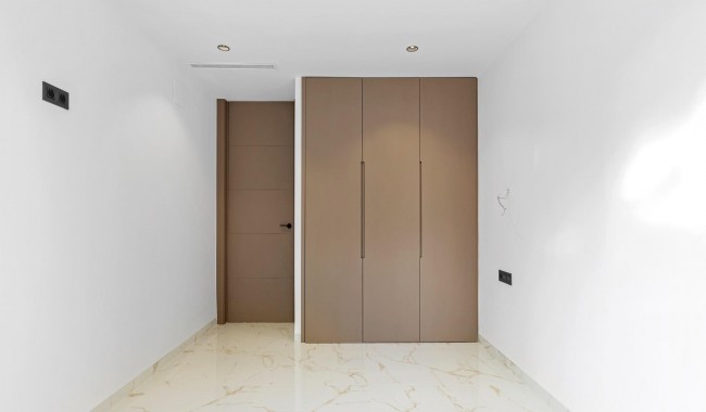 Resale - Villa - Torrevieja - Los Balcones