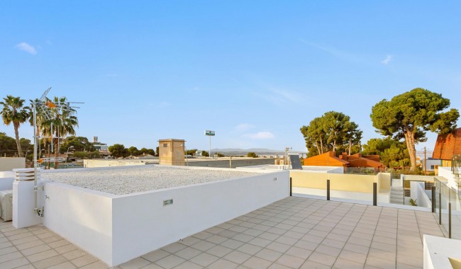 Resale - Villa - Torrevieja - Los Balcones