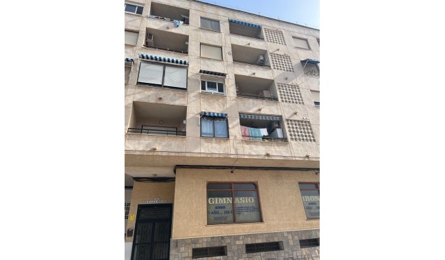 Sprzedaż - Apartament - Torrevieja - Estacion de autobuses