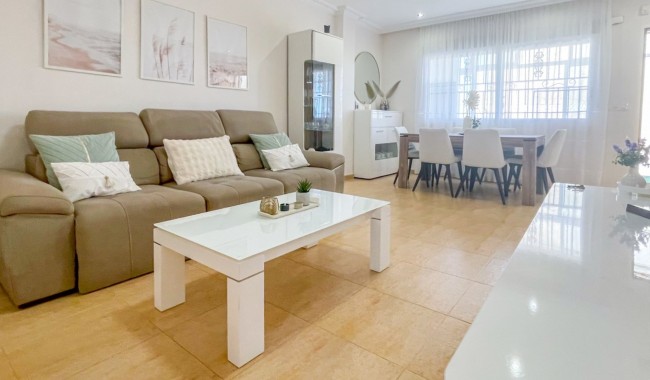 Sprzedaż - Kamienica - Orihuela costa - Punta Prima