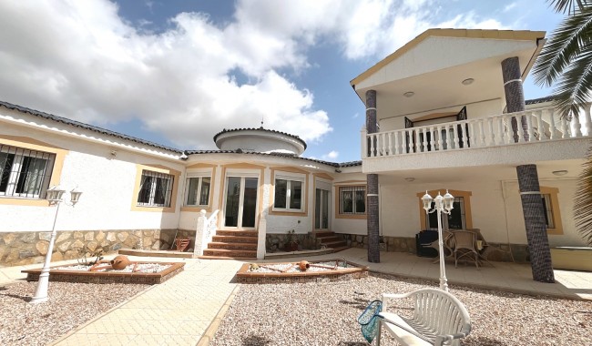 Villa - Begagnad - Ciudad Quesada/Rojales - Central Quesada