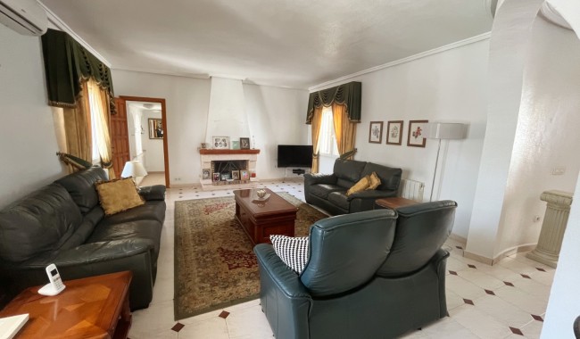 Begagnad - Villa - Ciudad Quesada/Rojales - Central Quesada