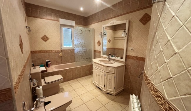 Begagnad - Villa - Ciudad Quesada/Rojales - Central Quesada