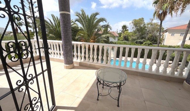 Begagnad - Villa - Ciudad Quesada/Rojales - Central Quesada