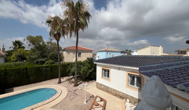 Begagnad - Villa - Ciudad Quesada/Rojales - Central Quesada