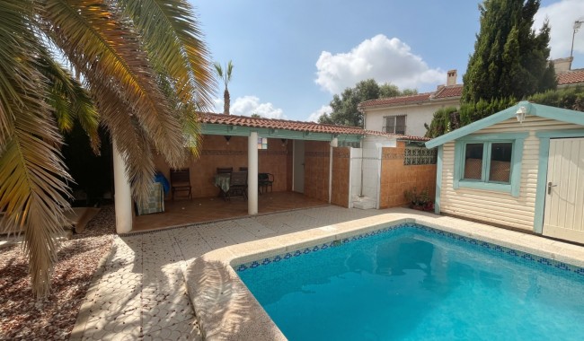 Begagnad - Villa - Ciudad Quesada/Rojales - Central Quesada