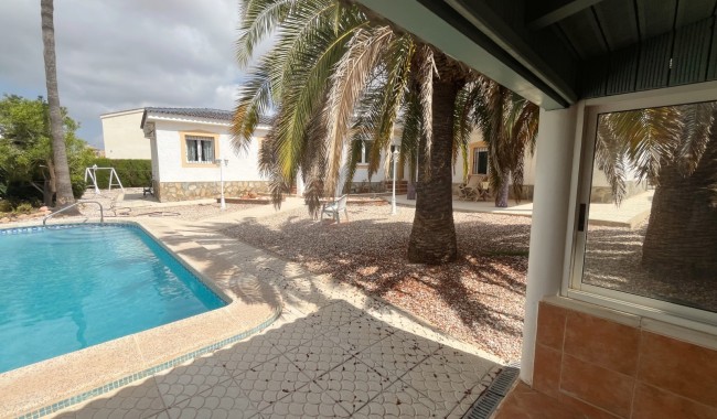 Begagnad - Villa - Ciudad Quesada/Rojales - Central Quesada