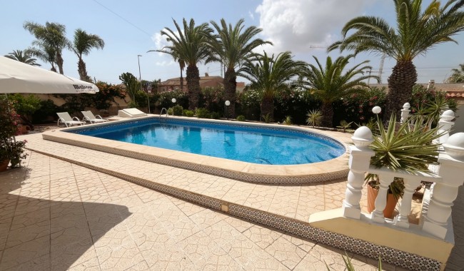 Begagnad - Villa - Ciudad Quesada/Rojales - Central Quesada