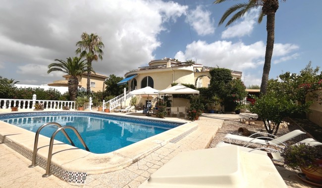 Begagnad - Villa - Ciudad Quesada/Rojales - Central Quesada