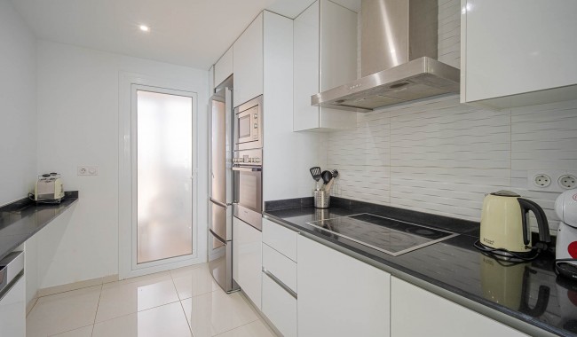 Sprzedaż - Apartament - Punta Prima