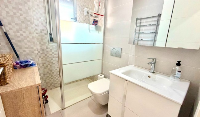 Sprzedaż - Apartament - Orihuela costa - La Zenia