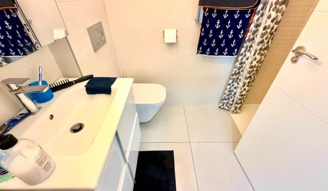 Sprzedaż - Apartament - Orihuela costa - La Zenia
