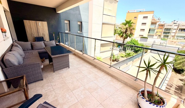 Sprzedaż - Apartament - Orihuela costa - La Zenia