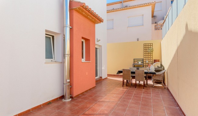 Resale - Villa - Alfas del Pi - Alfas Del Pi
