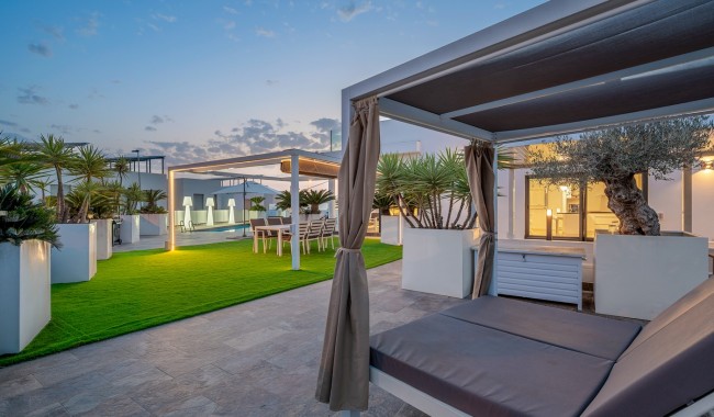 Sprzedaż - Willa - Orihuela costa - Villamartín
