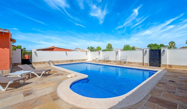 Begagnad - Finca - Almoradi - Las Heredades