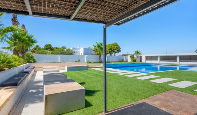 Brukt - Finca - Los Montesinos - La Herrada
