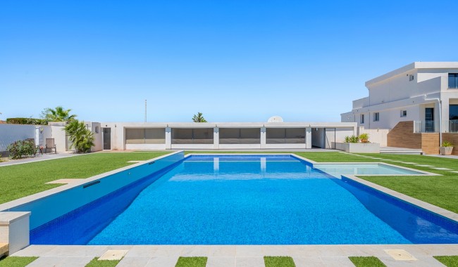 Brukt - Finca - Los Montesinos - La Herrada