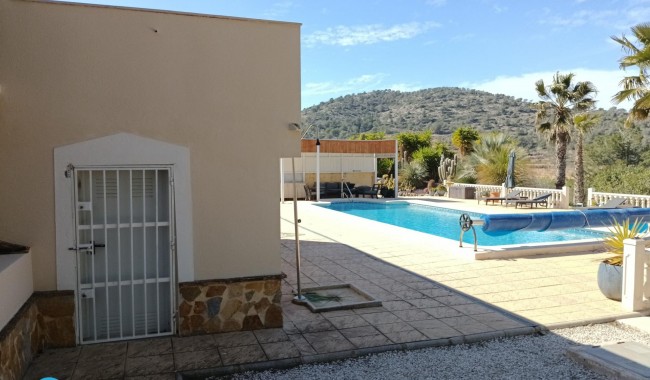 Begagnad - Villa - Abanilla