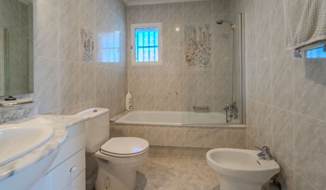 Begagnad - Villa - Ciudad Quesada/Rojales - La  Marquesa Golf