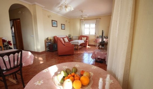 Begagnad - Villa - Torrevieja - Aguas Nuevas