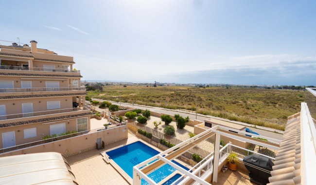 Resale - Apartment - Orihuela Costa - Villamartín