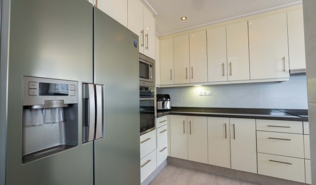 Resale - Apartment - Orihuela Costa - Villamartín