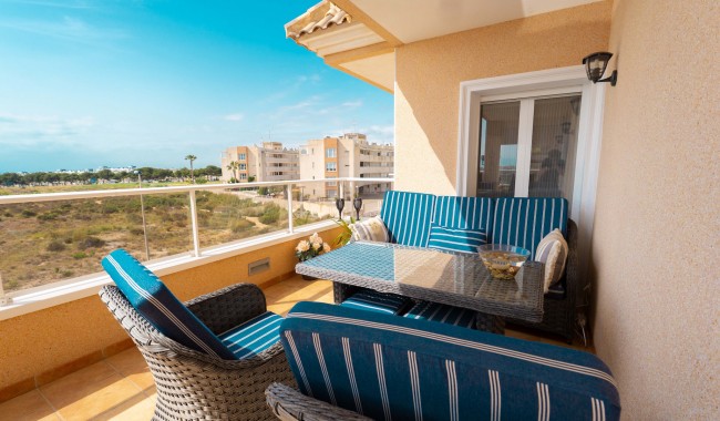 Resale - Apartment - Orihuela Costa - Villamartín
