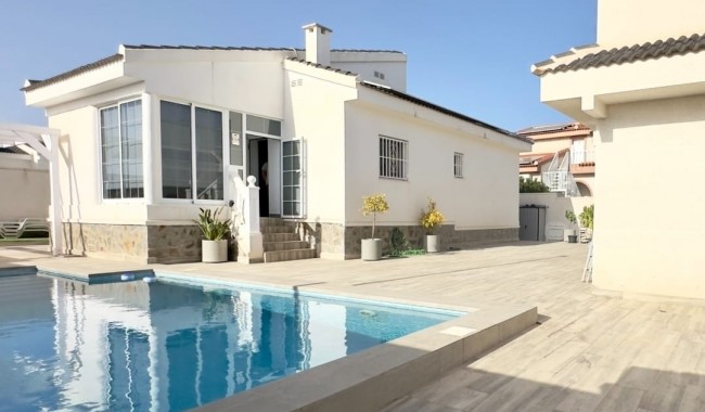 Villa - Resale - Ciudad Quesada/Rojales - Ciudad quesada