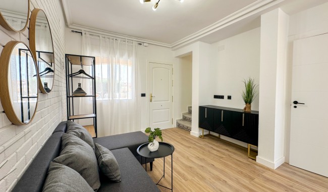 Begagnad - Radhus - Orihuela Costa - La Regia