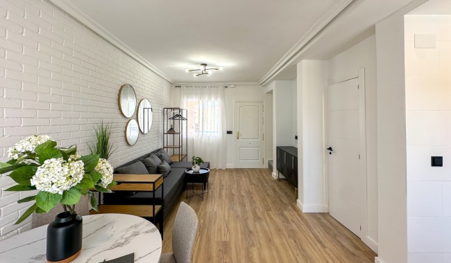 Begagnad - Radhus - Orihuela Costa - La Regia