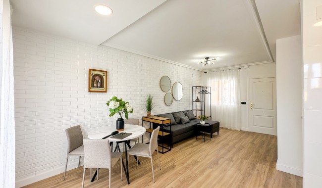 Begagnad - Radhus - Orihuela Costa - La Regia