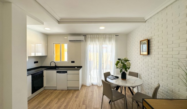 Begagnad - Radhus - Orihuela Costa - La Regia