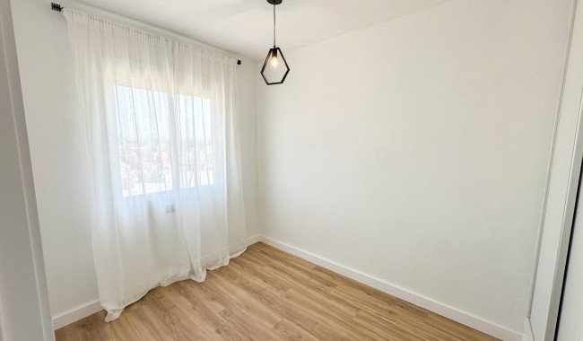 Begagnad - Radhus - Orihuela Costa - La Regia