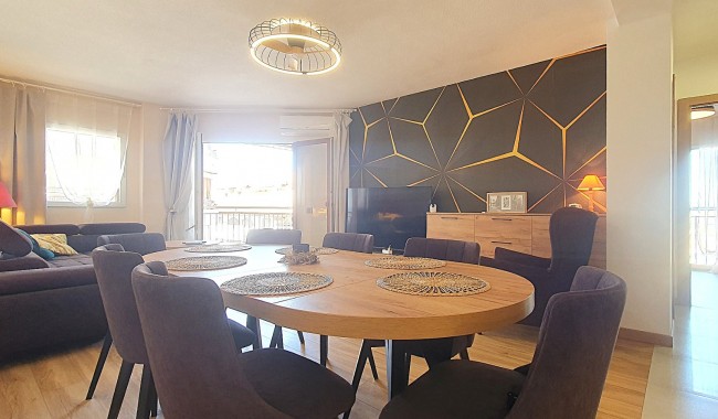 Sprzedaż - Apartament - Torrevieja