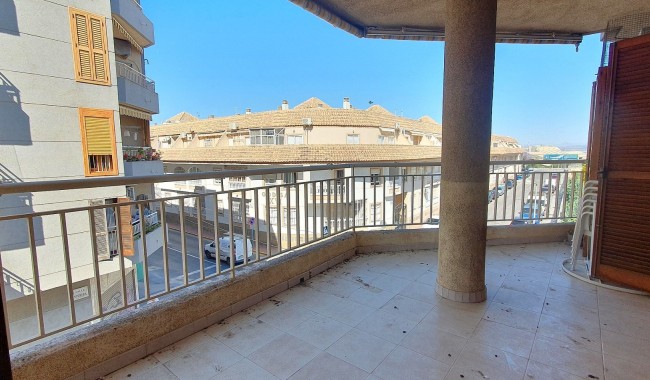 Sprzedaż - Apartament - Torrevieja