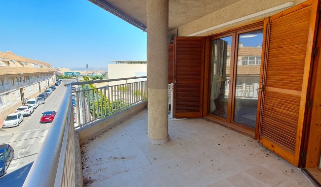 Sprzedaż - Apartament - Torrevieja