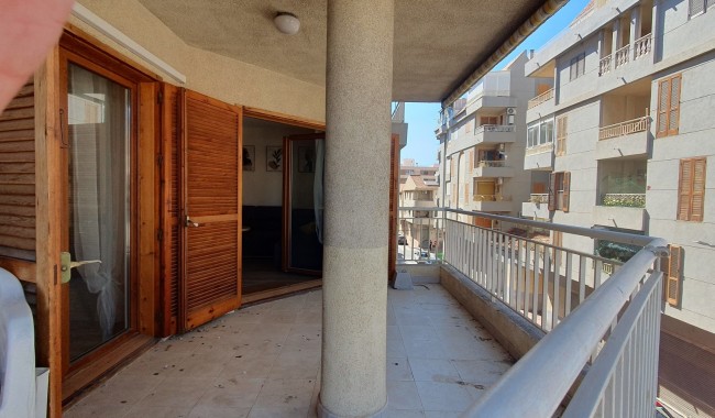 Sprzedaż - Apartament - Torrevieja