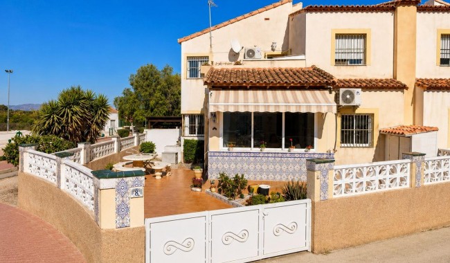 Villa - Segunda mano - Algorfa - Montebello