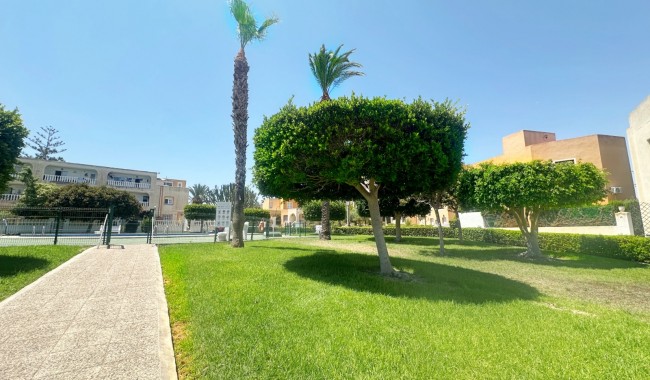 Resale - Apartment - La Mata, Torrevieja - La Mata