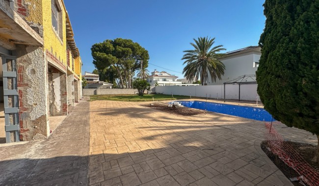Sprzedaż - Willa - Cabo Roig