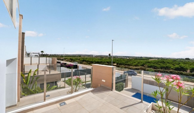 Resale - Villa - Guardamar - EL RASO