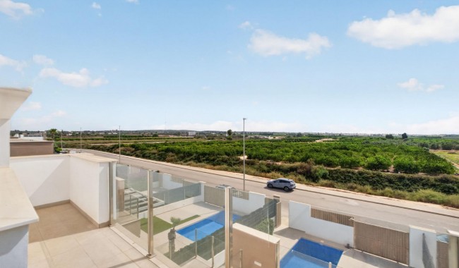Resale - Villa - Guardamar - EL RASO
