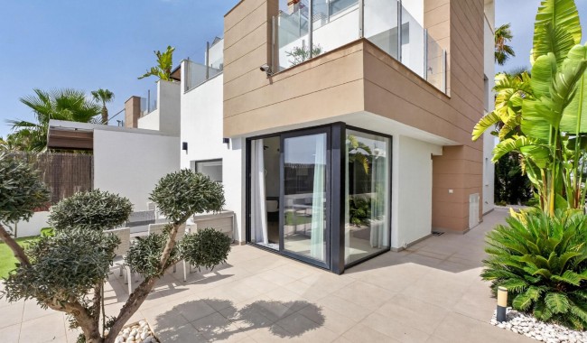 Resale - Villa - Guardamar - EL RASO