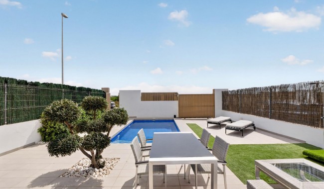 Resale - Villa - Guardamar - EL RASO