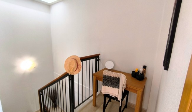 Segunda mano - Casa Quatro - Algorfa