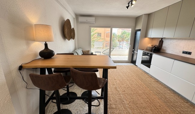Resale - Apartment - Guardamar - Pinomar