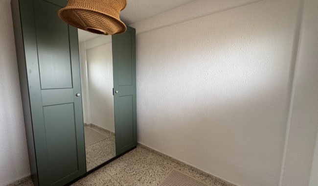 Resale - Apartment - Guardamar - Pinomar
