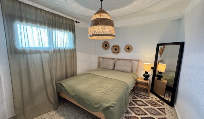 Resale - Apartment - Guardamar - Pinomar